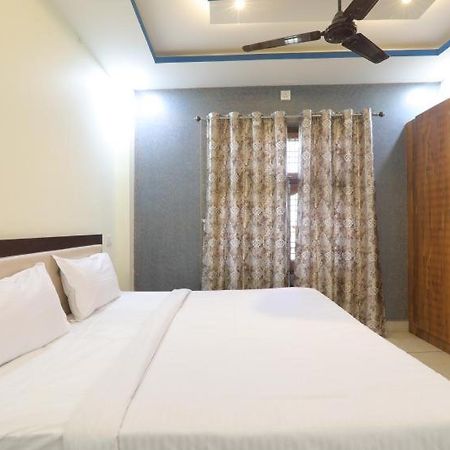 Shree Ram Hotel Gorakhpur Buitenkant foto